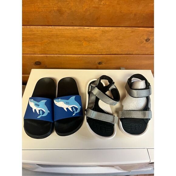 No Brand Other - No Brand Little Boys  Sandals (2) Sz 32 (1-1.5) NWOT